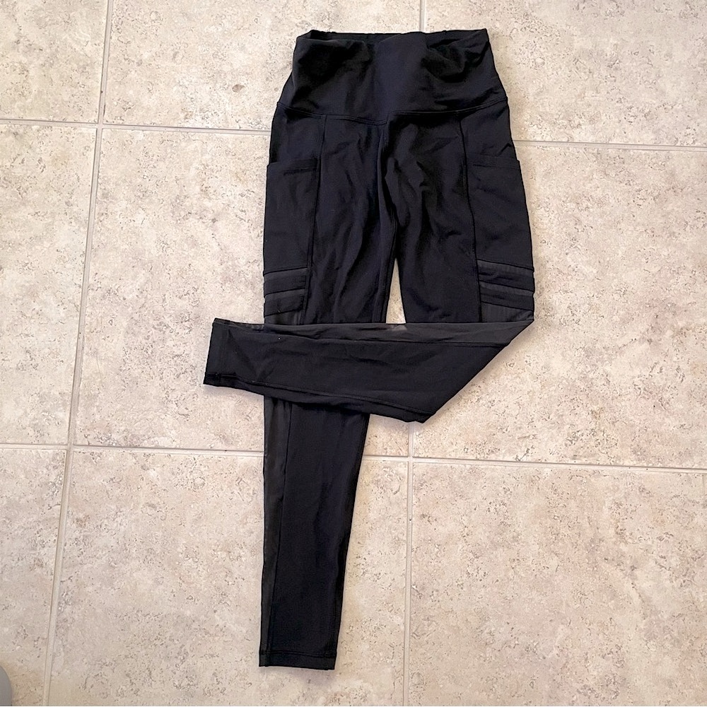 The North Face Women's Black Mesh Pocketed Work Out Yoga Casual Jogging Leggings - Picture 2 of 7